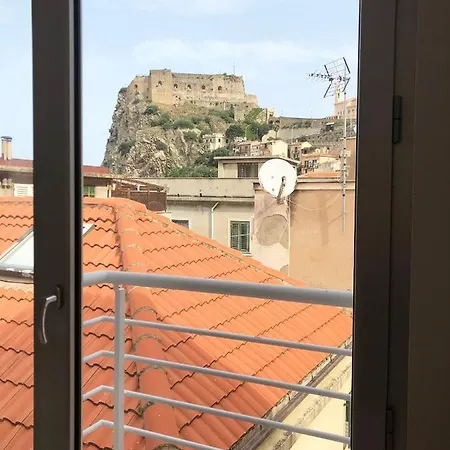 Il Castello Scilla
